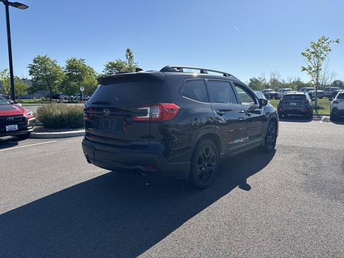 Used 2023 Subaru Ascent Onyx Edition AWD/4WD image 4
