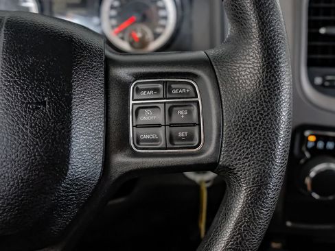 Used 2019 RAM 1500 Tradesman w/ Tradesman SXT Package RWD image 17
