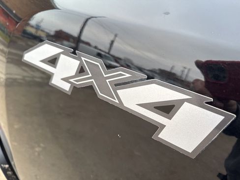 Used 2013 Chevrolet Silverado 3500 LTZ image 39