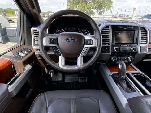 Used 2015 Ford F150 King Ranch w/ Equipment Group 601A Luxury RWD image 8
