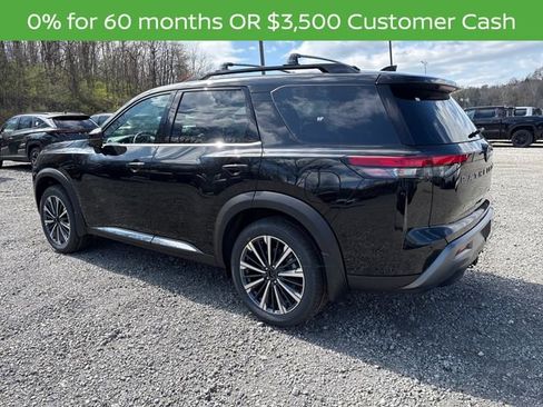 New 2026 Nissan Pathfinder Platinum w/ Accent Package AWD/4WD image 3