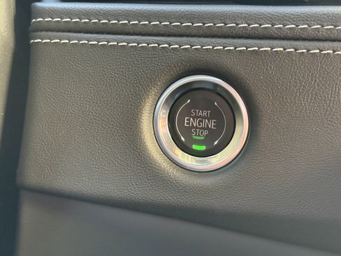 New 2026 Cadillac Escalade Luxury image 33