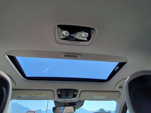 Used 2023 Kia Niro EX Touring image 29