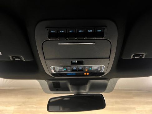 Used 2024 Ford F250 Platinum AWD/4WD image 14