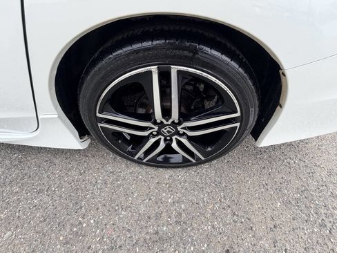 Used 2017 Honda Accord Sport image 64