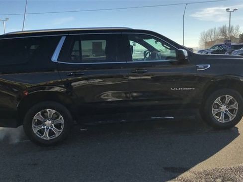 Used 2022 GMC Yukon SLE image 9