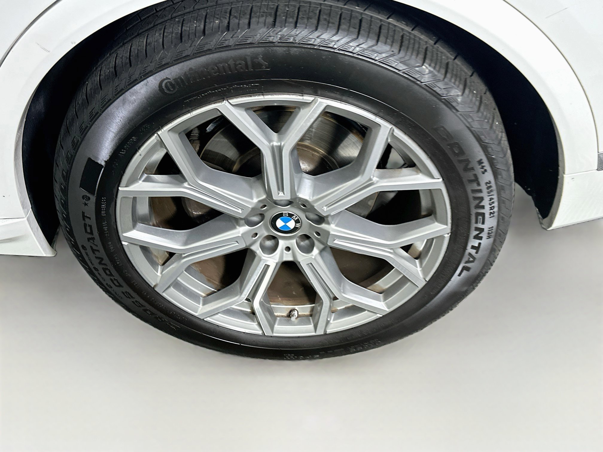 Used 2025 BMW X7 xDrive40i AWD/4WD image 11