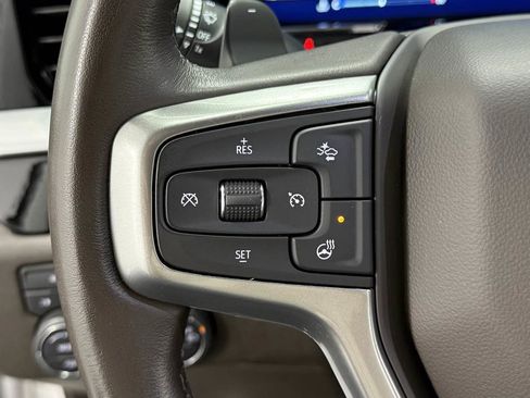 Used 2022 Chevrolet Silverado 1500 LTZ image 19