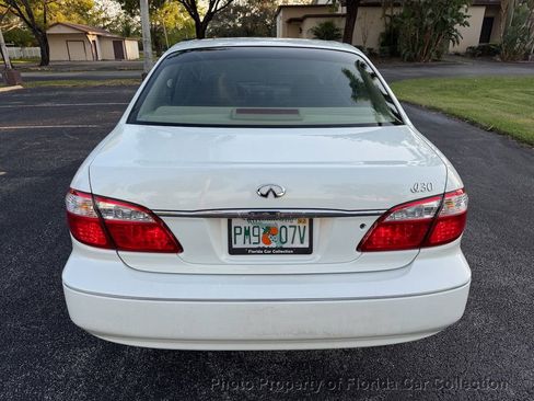 Used 2001 INFINITI I30 image 14