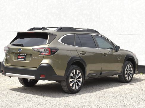Used 2023 Subaru Outback Limited AWD/4WD image 42