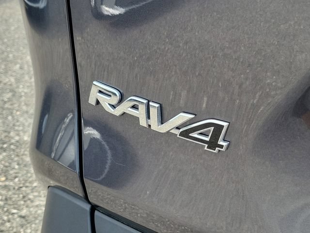 Used 2025 Toyota RAV4 XLE w/ Convenience Package FWD image 7