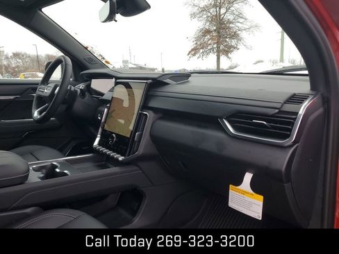 New 2026 GMC Acadia Elevation w/ Elevation Premium Package image 31