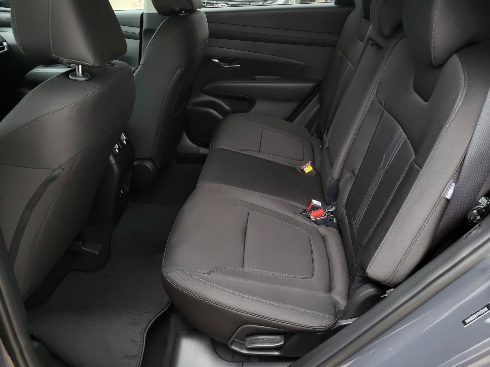 New 2026 Hyundai Tucson SEL FWD image 11