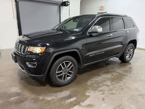 Used 2021 Jeep Grand Cherokee Limited AWD/4WD image 6