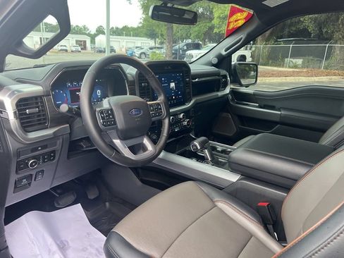 Used 2025 Ford F150 Lariat w/ Equipment Group 501A Mid AWD/4WD image 9
