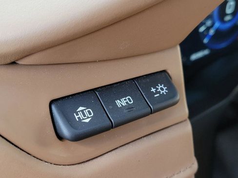 Used 2017 Cadillac Escalade ESV Platinum image 14