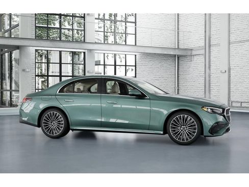 New 2026 Mercedes-Benz E 450 4MATIC Sedan image 14