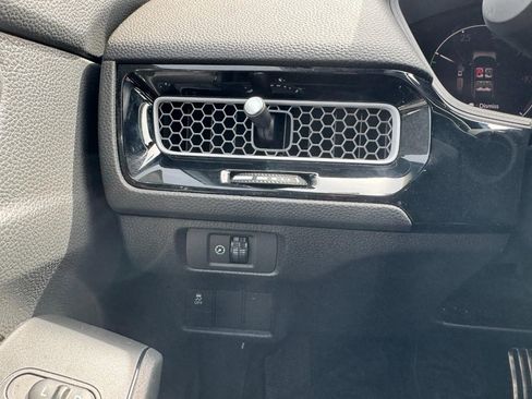 Certified 2025 Honda Civic Sport image 26