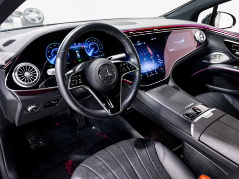 Used 2024 Mercedes-Benz EQS 450+ EQS 450 image 10