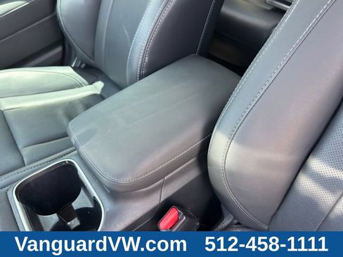 Used 2025 Subaru Outback Limited XT w/ Popular Package #2 AWD/4WD image 16