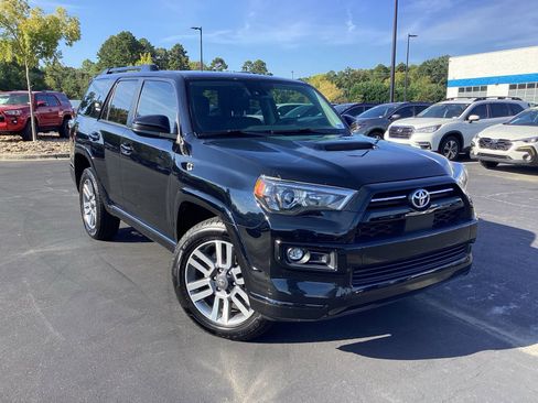 Used 2024 Toyota 4Runner TRD Sport image 8