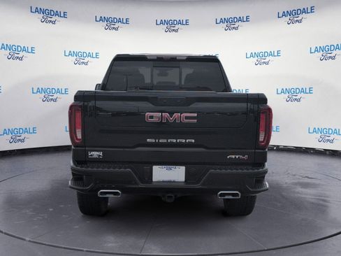 Used 2025 GMC Sierra 1500 AT4 w/ AT4 Premium Package image 8