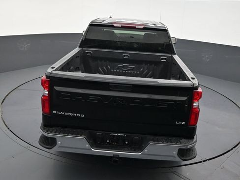 Used 2025 Chevrolet Silverado 1500 LTZ image 15