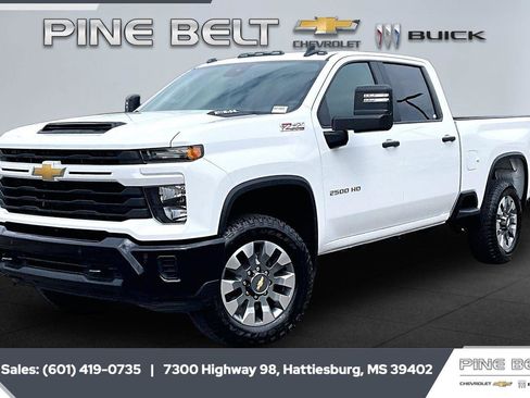 New 2026 Chevrolet Silverado 2500 Custom AWD/4WD image 11