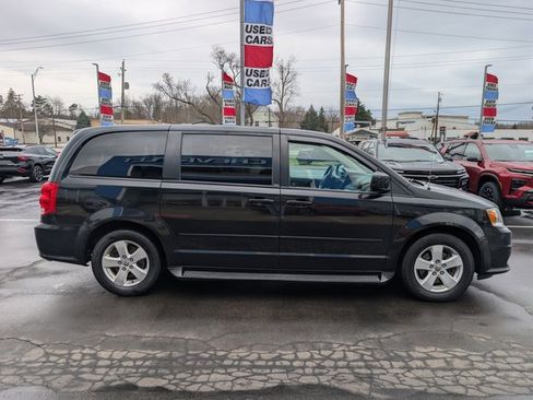 Used 2013 Dodge Grand Caravan SE image 6