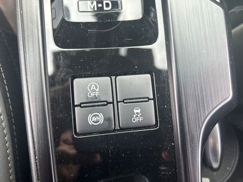 Used 2026 Subaru Outback Limited AWD/4WD image 11