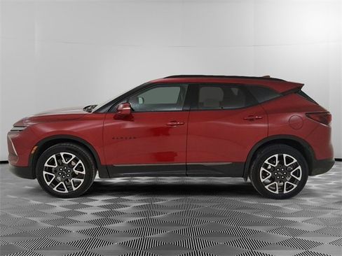 Used 2024 Chevrolet Blazer RS w/ Driver Confidence II Package image 6