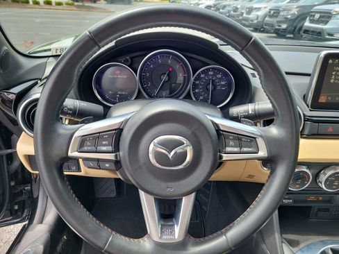 Used 2017 MAZDA MX-5 Miata RF Grand Touring RWD image 12