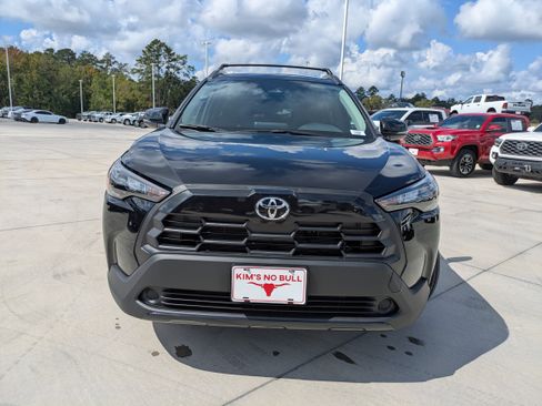 New 2026 Toyota Corolla Cross LE image 2