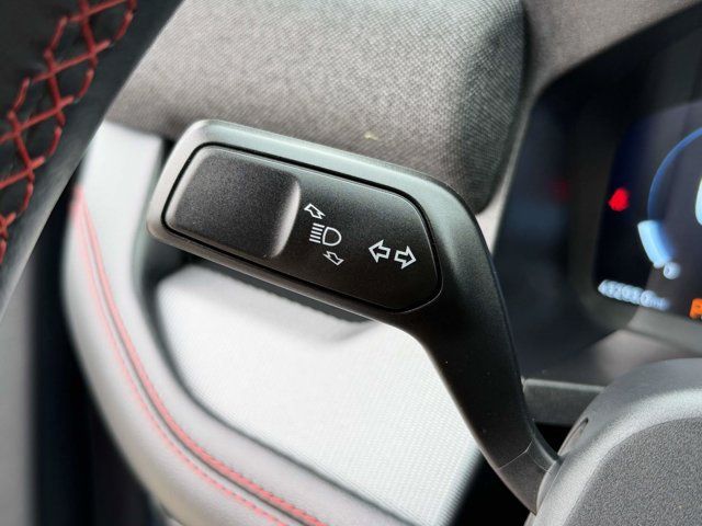 Certified 2025 Ford Explorer ST-Line w/ Premium Package AWD/4WD image 16
