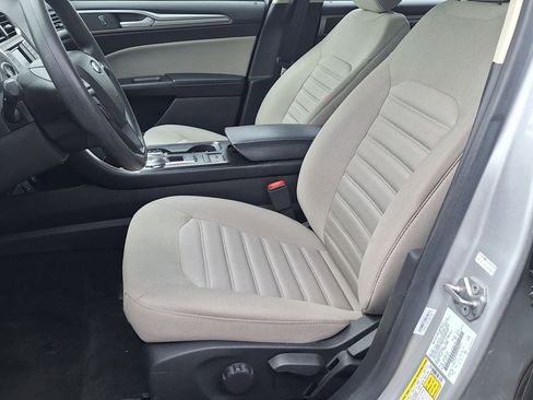 Used 2018 Ford Fusion S image 10