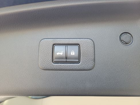 Certified 2023 Nissan Armada SL w/ Cargo Package RWD image 14