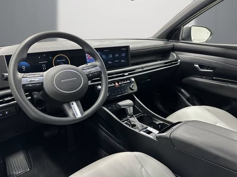 Certified 2026 Hyundai Santa Cruz SEL FWD image 14