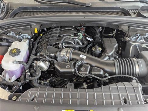 New 2025 Jeep Grand Cherokee L Limited image 15