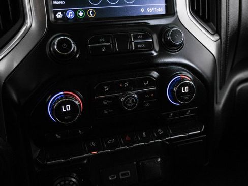 Used 2019 Chevrolet Silverado 1500 LT image 22