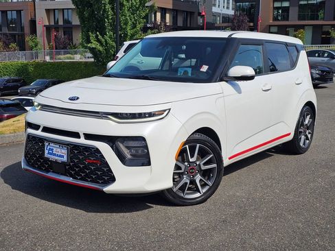 Used 2020 Kia Soul GT-Line Turbo FWD image 1
