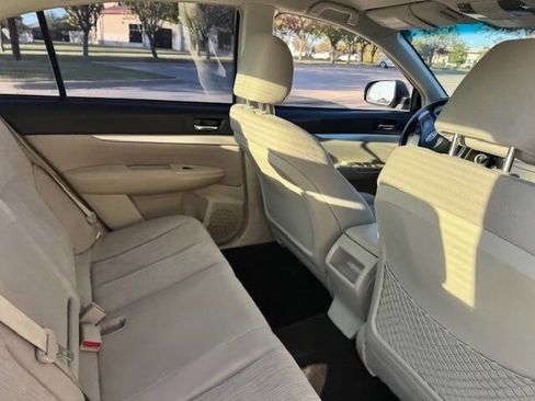 Used 2013 Subaru Legacy 2.5i Premium image 20