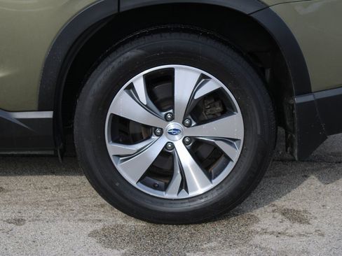 Certified 2023 Subaru Ascent Premium w/ Convenience Package image 31