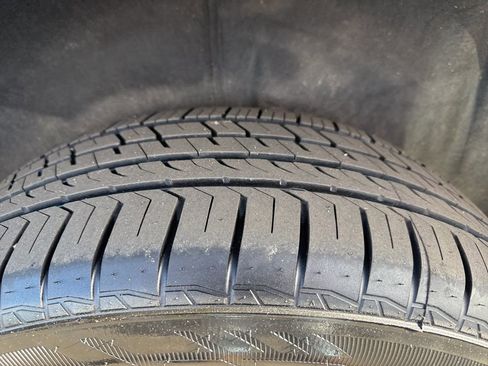 Used 2022 Chevrolet Traverse Premier w/ Redline Edition image 37