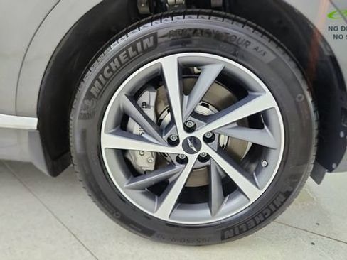 Used 2025 Genesis GV80 2.5T Advanced AWD/4WD image 59