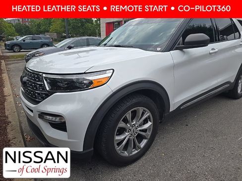 Used 2021 Ford Explorer XLT w/ Equipment Group 202A RWD image 1