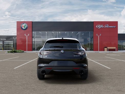 New 2026 Alfa Romeo Stelvio Sprint w/ Convenience Package AWD/4WD image 8