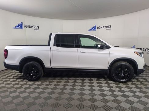 Used 2024 Honda Ridgeline Black Edition image 10