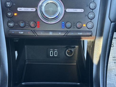 Used 2019 Ford Fusion Energi Titanium image 23