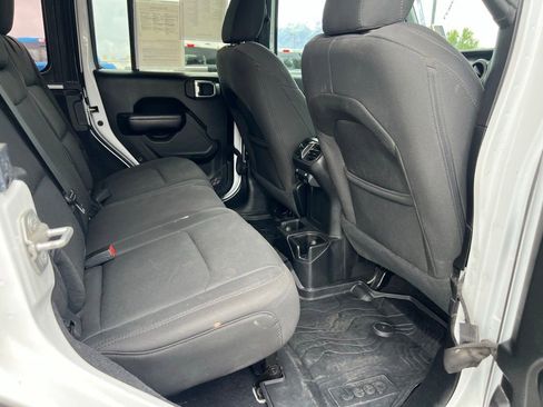 Used 2020 Jeep Wrangler Unlimited Sport AWD/4WD image 18