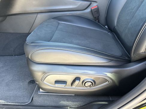 New 2025 Jeep Grand Cherokee L Altitude AWD/4WD image 21
